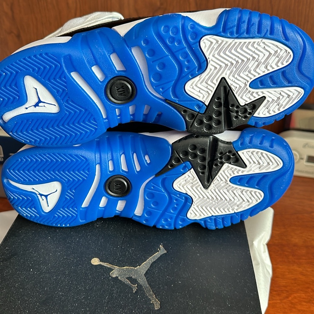 Brand New Jordans, Blue,white and black - Picture 3 of 4